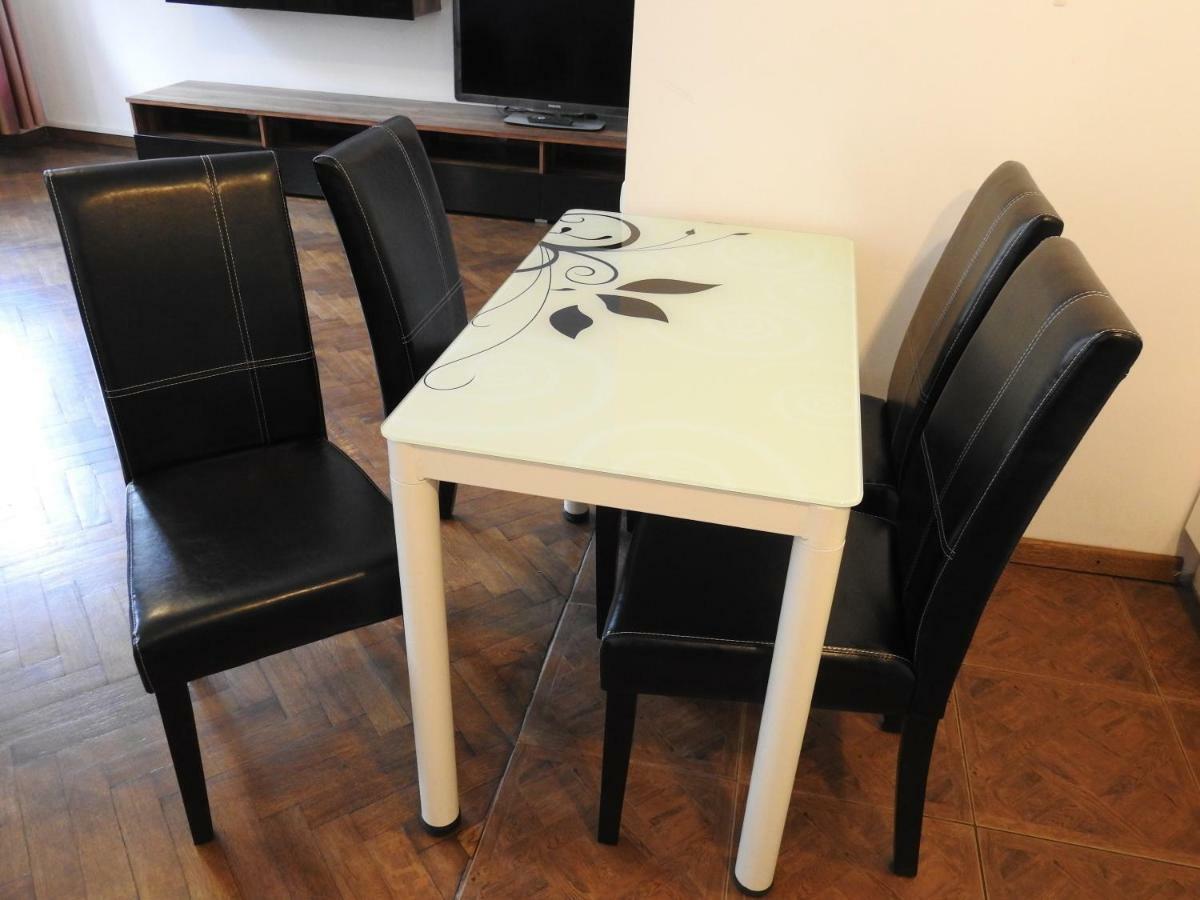 Laisves Aleja Apartment Kaunas Bagian luar foto